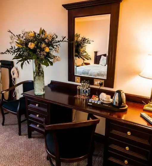 Standard Room, Devon Inn