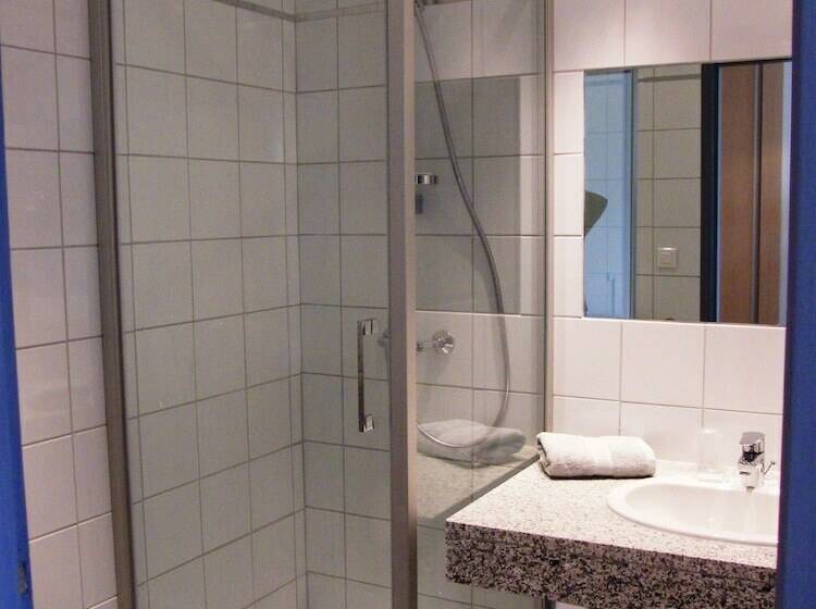 インサイドのスーペリアルーム, Empereur