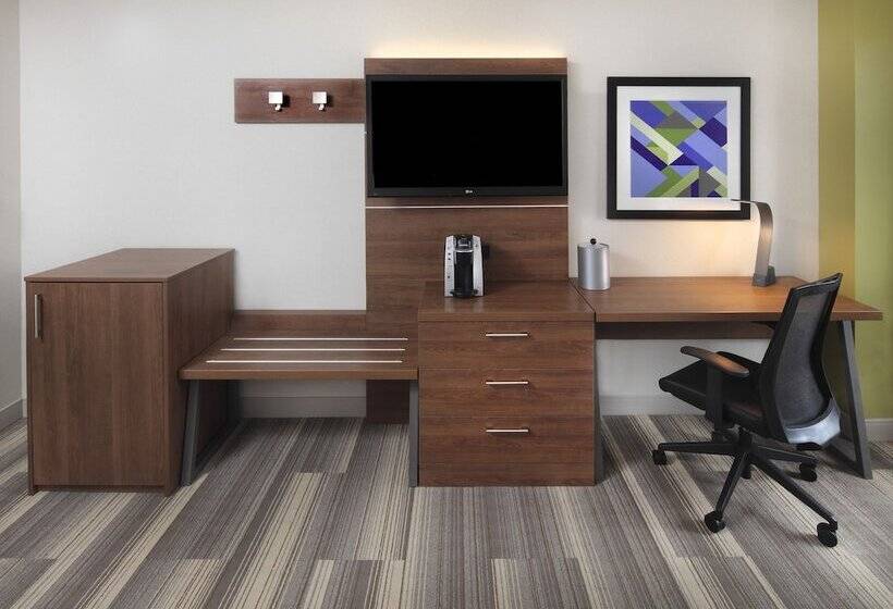 Suite, Holiday Inn Express Hotel & Suites Fisherman S Wharf, An Ihg