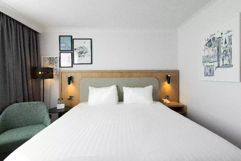 スタンダードルーム, Holiday Inn Express   Glasgow Airport, An Ihg