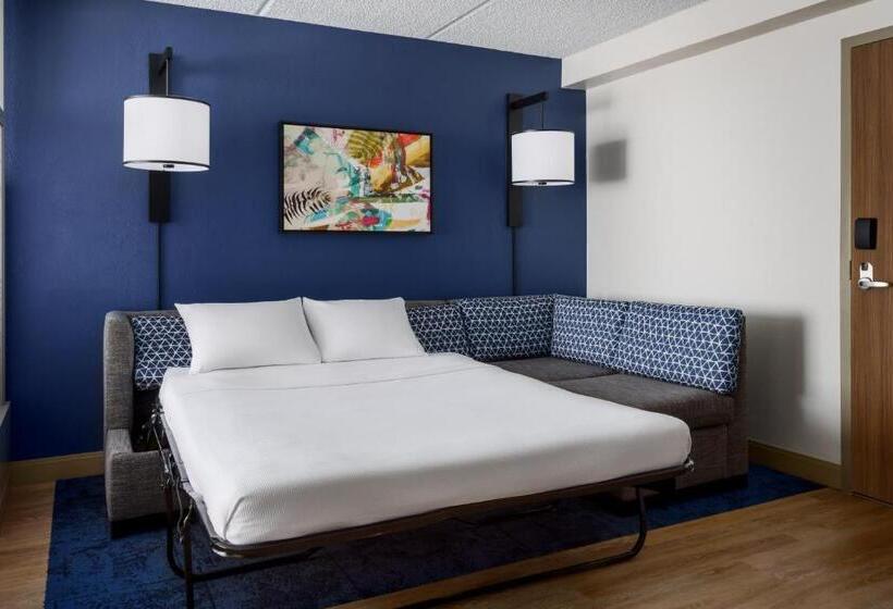 Номер Стандарт Адаптированный для Инвалидов, Hyatt Place Across From Universal Orlando Resort