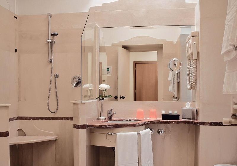 חדר סטנדרט, Isa