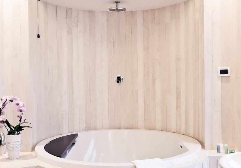 חדר סטנדרט, Isa