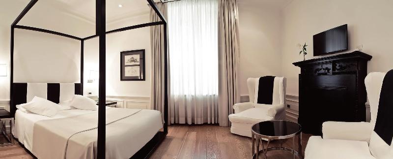 חדר דלוקס, Isa