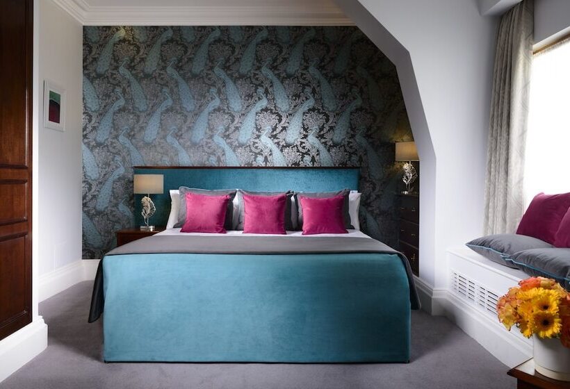 Люкс, Kilkenny Hibernian