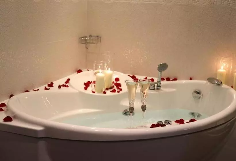 Deluxe Suite, Killarney Oaks