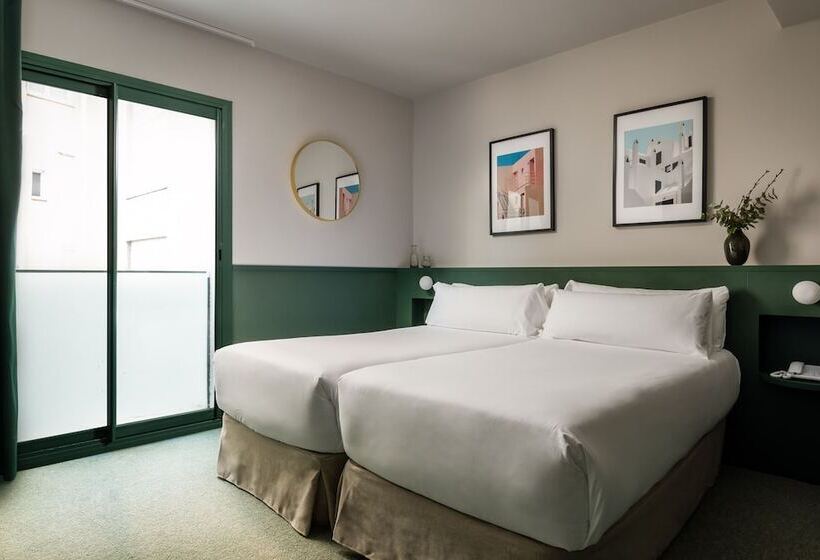 标准间, Bypillow Mothern