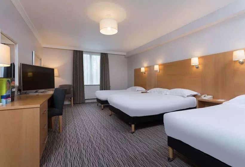 ファミリールーム, Park Inn By Radisson Shannon Airport