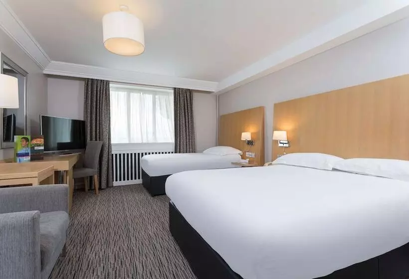 ファミリールーム, Park Inn By Radisson Shannon Airport