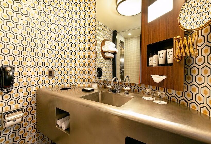 디럭스 룸, Roxy Hotel New York