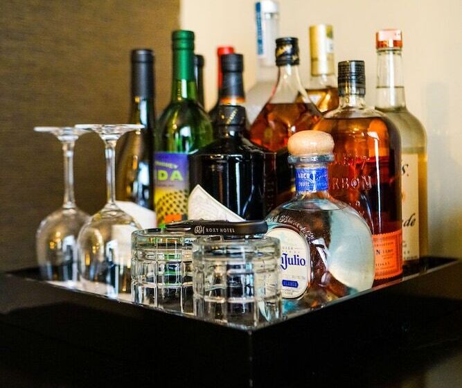 디럭스 스위트, Roxy Hotel New York