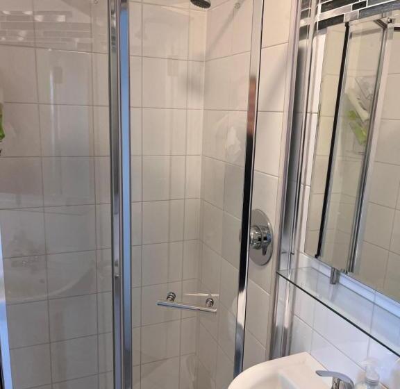 스탠다드 룸 가든 전망, The Light House