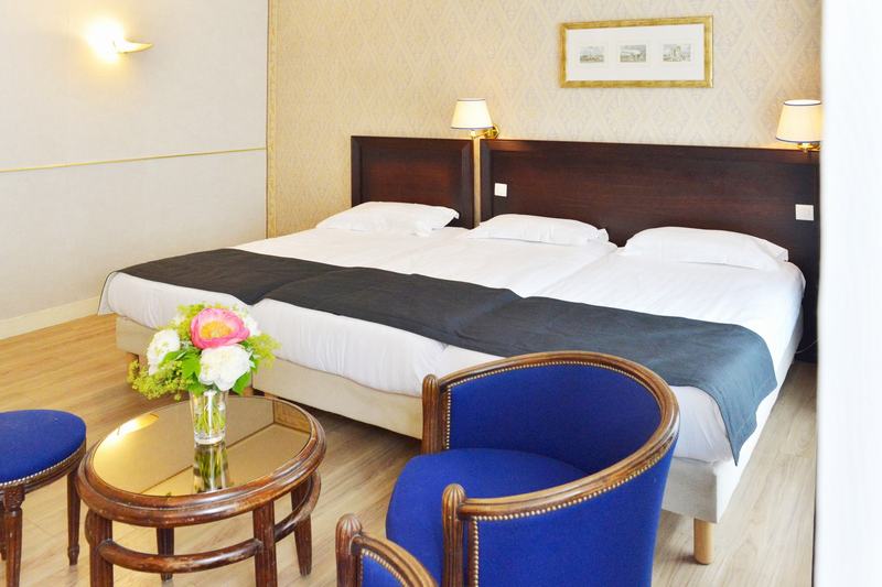 スタンダードトリプルルーム, Unic Renoir Saint Germain