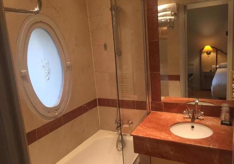 スタンダードルーム, Unic Renoir Saint Germain