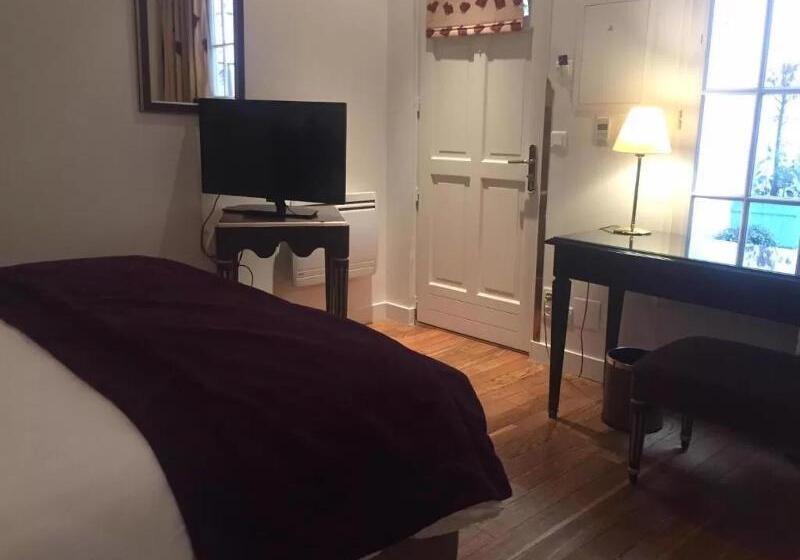 スタンダードシングルルーム, Unic Renoir Saint Germain