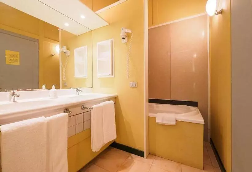 اتاق استاندارد سه نفره, Voi Vila Do Farol Resort