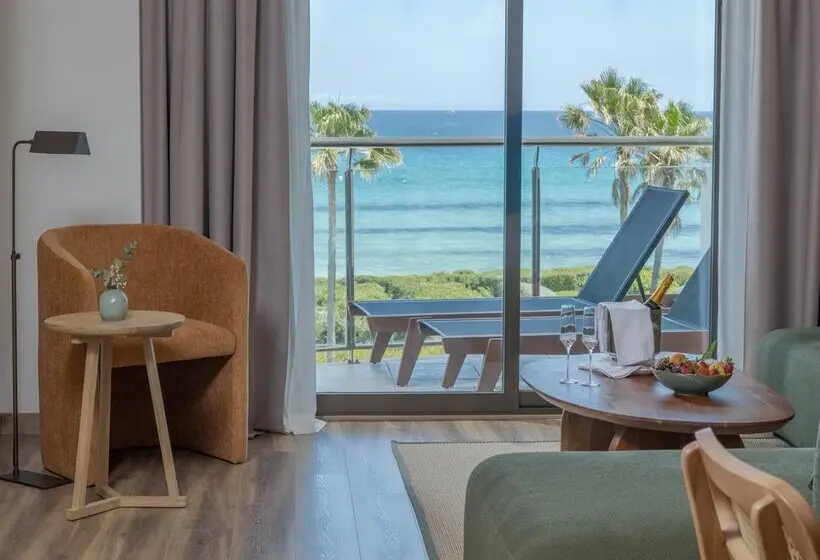 سوییت با چشمانداز دریا, Sarena de Muro Resort Mallorca