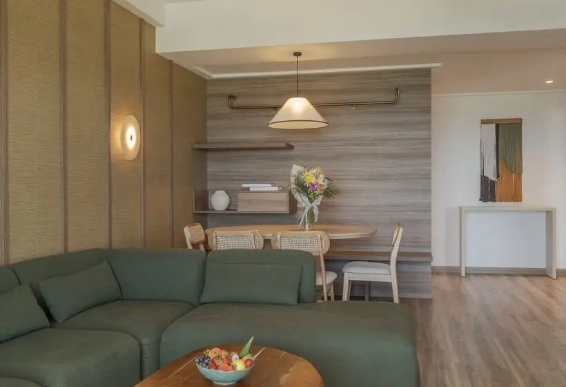 سوییت با چشمانداز دریا, Sarena de Muro Resort Mallorca