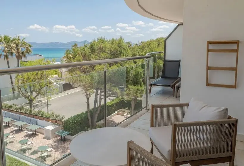 سوییت با چشمانداز دریا, Sarena de Muro Resort Mallorca