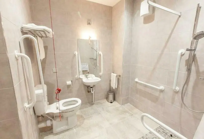 اتاق استاندارد برای معلولان, The Rostrevor Inn
