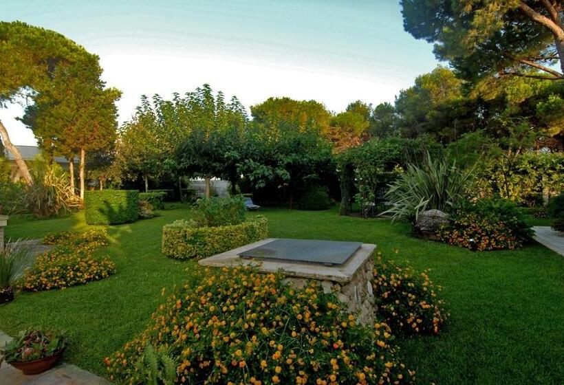 חדר סטנדרט לארבעה נוף לים, B&b Neptunia Fronte Mare