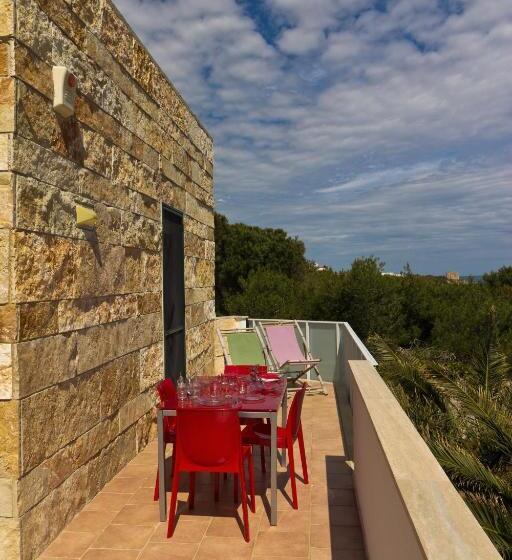 חדר סטנדרט לארבעה נוף לים, B&b Neptunia Fronte Mare