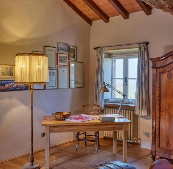 庭の見える１ベッドルームアパートメント, Il Castello Di Tassara