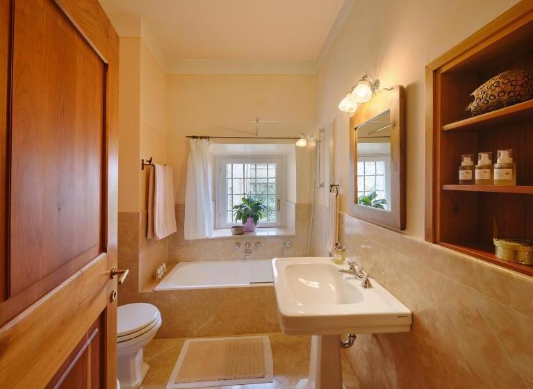 デラックストリプルルーム, Il Castello Di Tassara