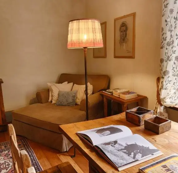 デラックストリプルルーム, Il Castello Di Tassara