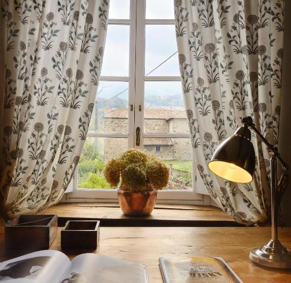 デラックストリプルルーム, Il Castello Di Tassara