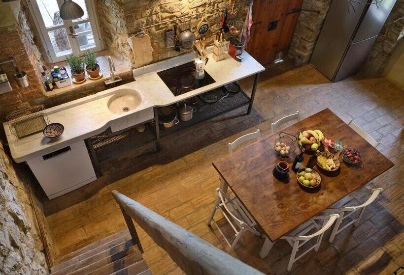 غرفة ديلوكس ثلاثية, Il Castello Di Tassara