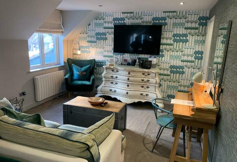 Номер Deluxe, No33 Thornham Boutique Suites