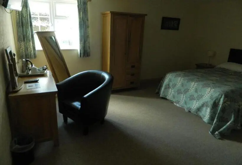 Suite Familiar, The Waie Inn