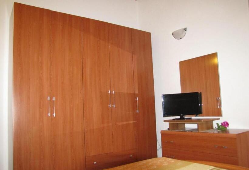 חדר סטנדרט, B&b Monte Gruttas