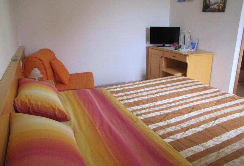 חדר סטנדרט, B&b Monte Gruttas