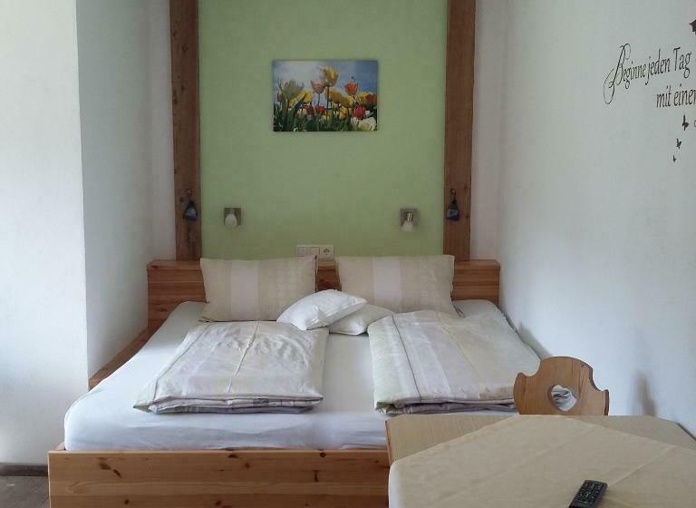 2 Bedrooms Apartment Mountain View, Biohof Köck Tonibauer