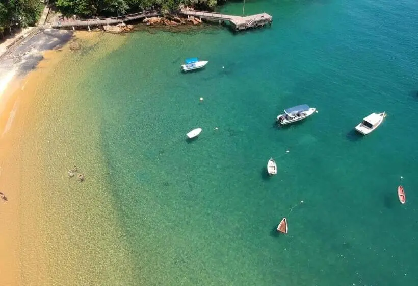 マウンテンビュースイート, Ponta Da Barca