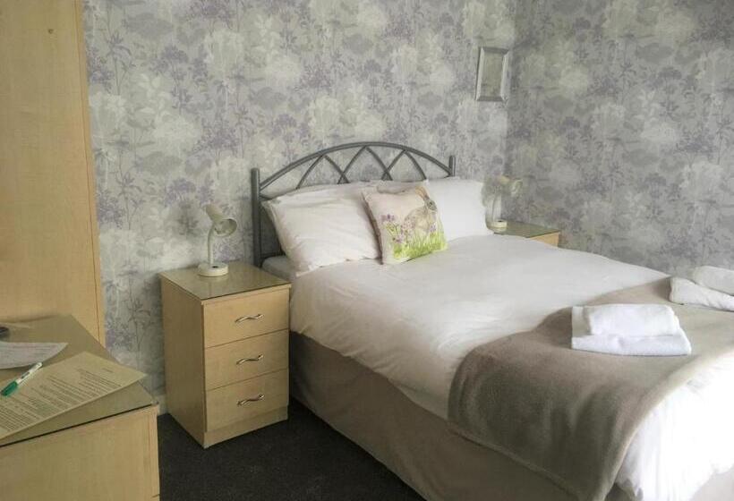 Номер Стандарт, The Ramblers