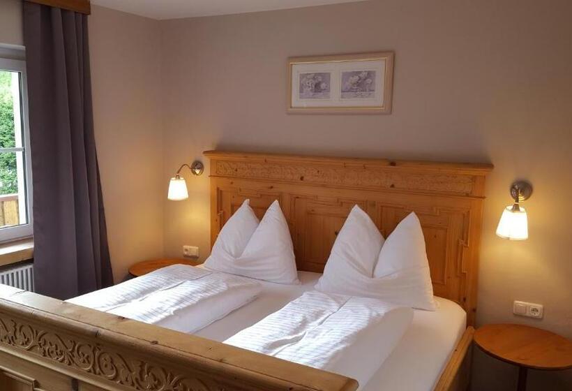 2 Bedroom Suite with Balcony, Romantik Pension Lehrberg