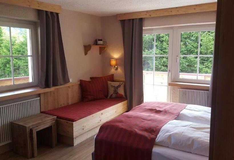 2 Bedroom Suite with Balcony, Romantik Pension Lehrberg
