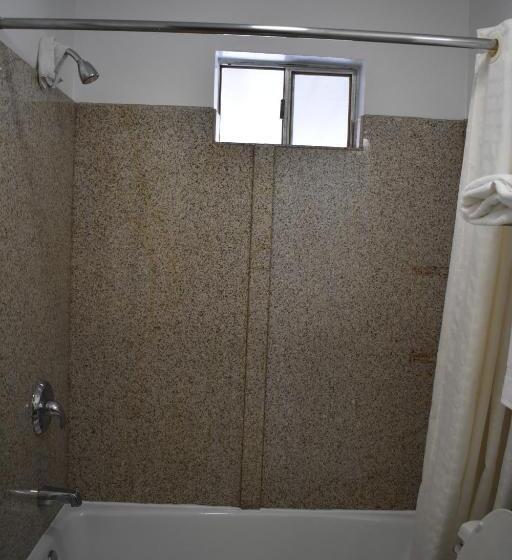 Номер Стандарт 2 Двуспальные Кровати, South Hills Motel