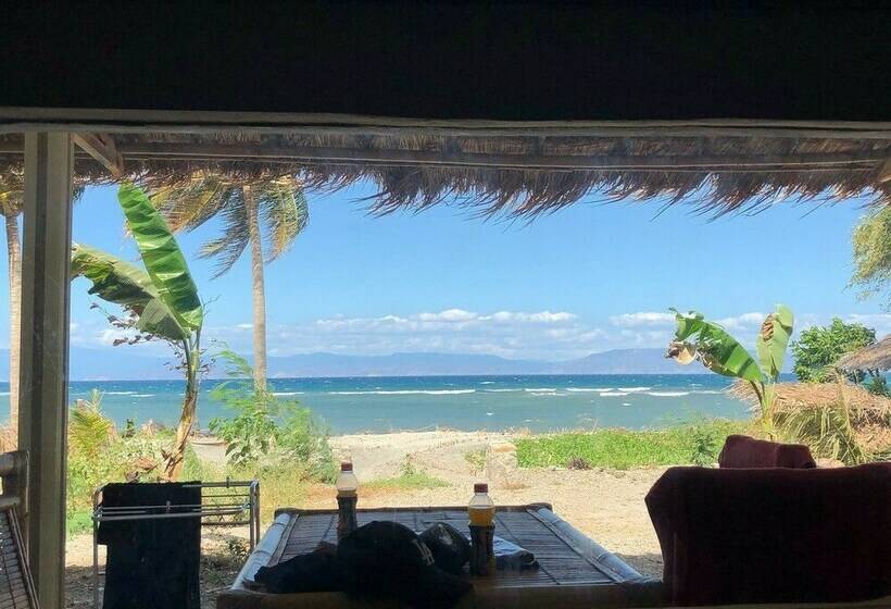 מיטה בחדר משותף, East Lombok Dive Hotel   Hostel