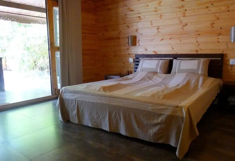 Bungalow Deluxe, Mamagoa Resort