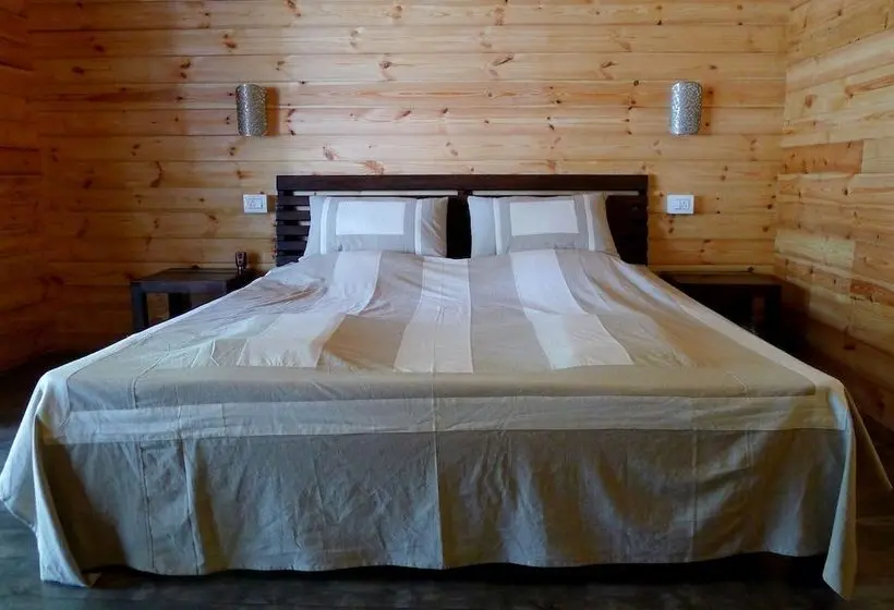 Bungalow Deluxe, Mamagoa Resort