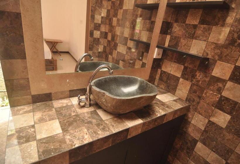 חדר סטנדרט נוף לבריכה, Dedeane Ubud