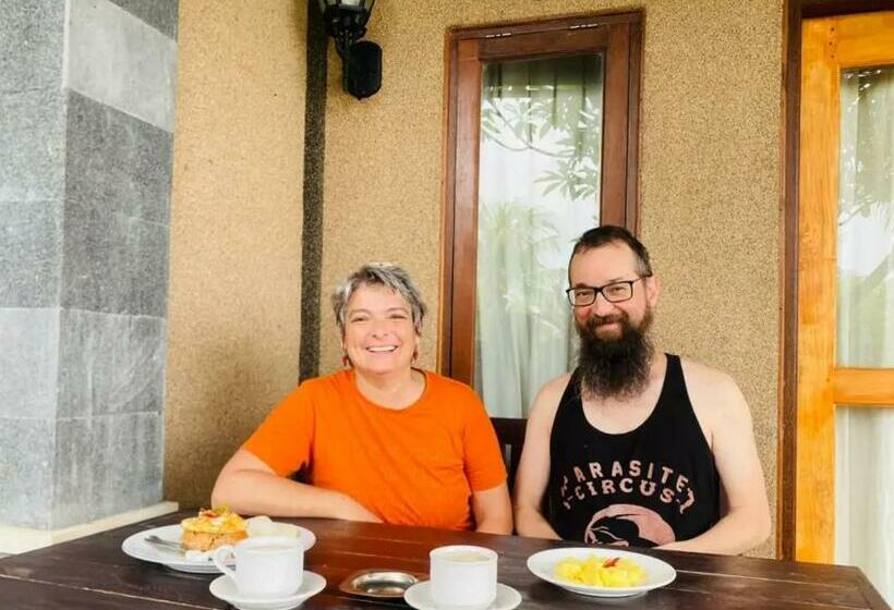 Номер Стандарт, Menjangan Sari