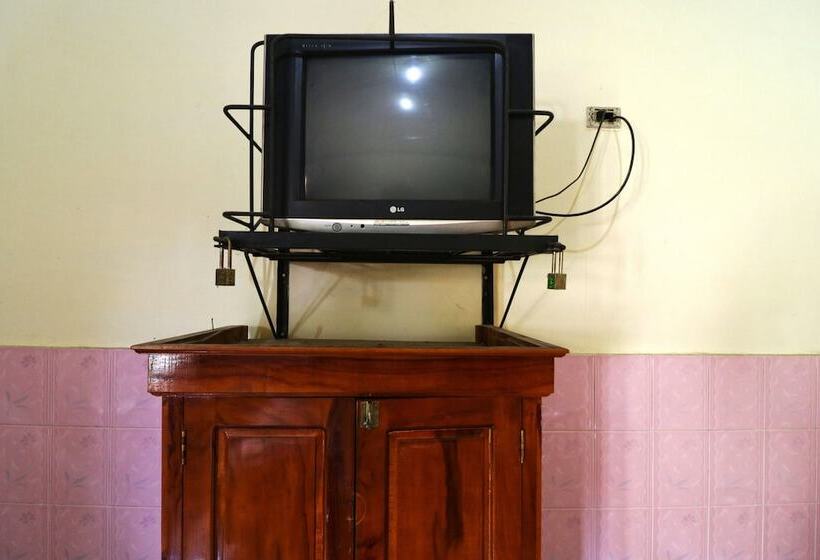 غرفة ديلوكس, Garuda Binjai