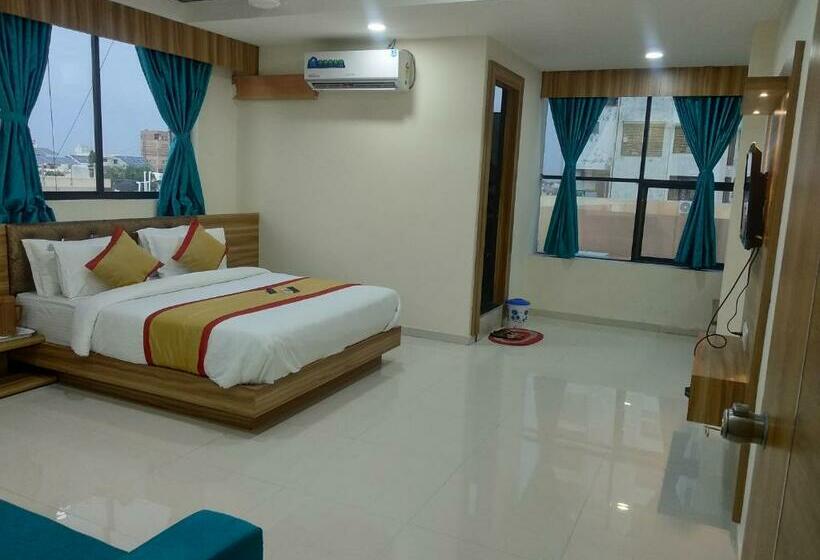 디럭스 룸, Rest & Ride