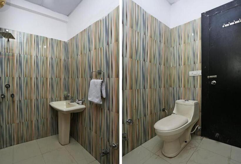 Standardrum, O Sirsa City Inn