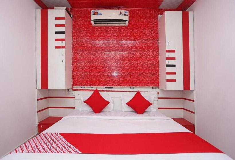 Standardrum, O Sirsa City Inn